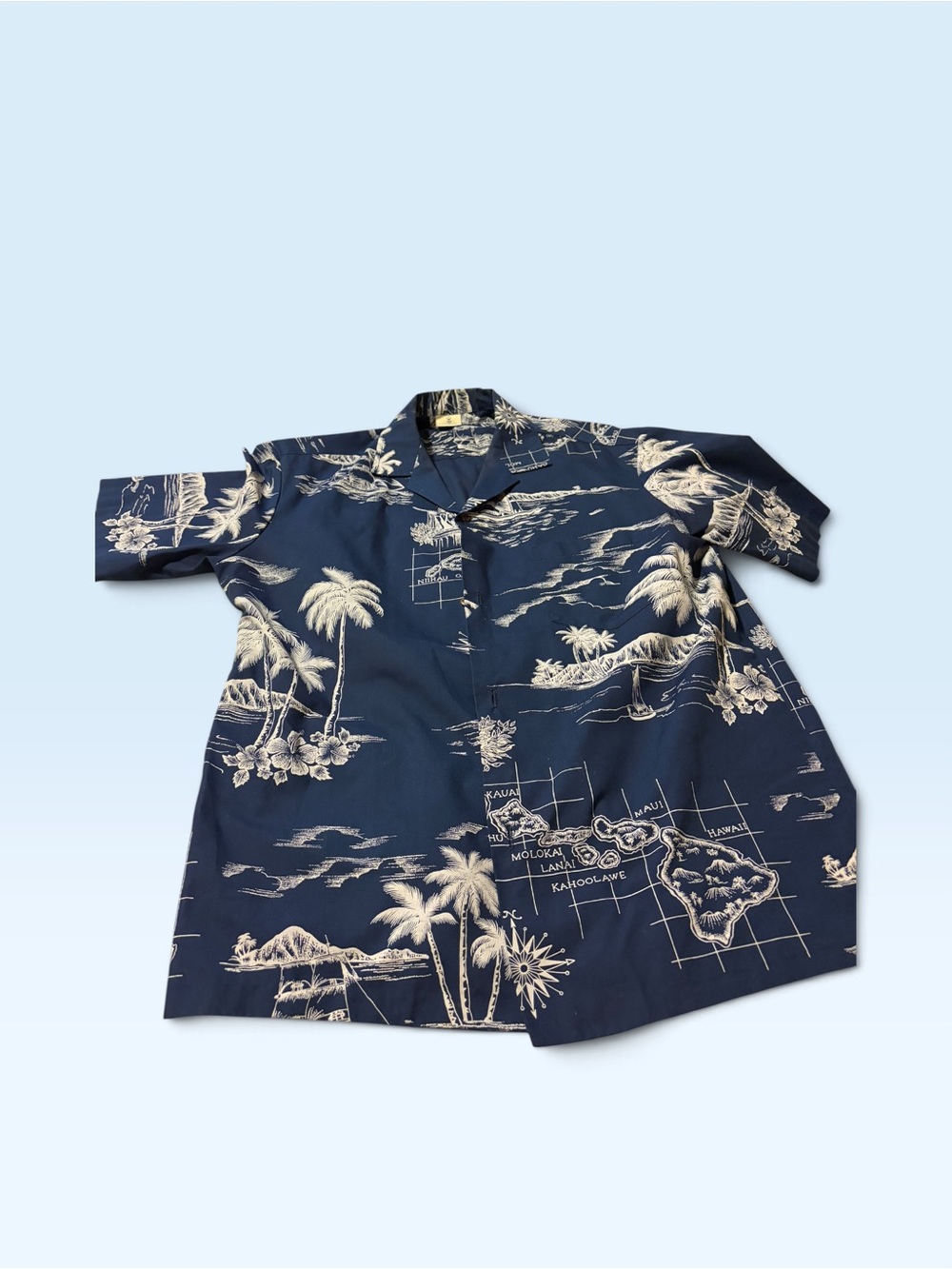Royal Creations Hawaii Mens Navy Hawaiian Aloha Shirt with Island Print Sz M
